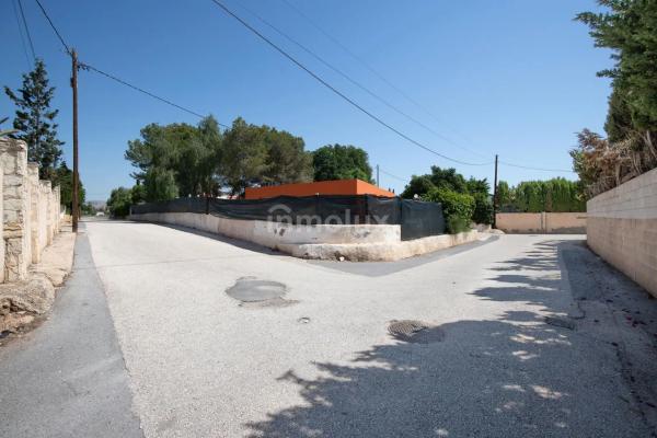 Nave en calle l'Avutarda photo 1