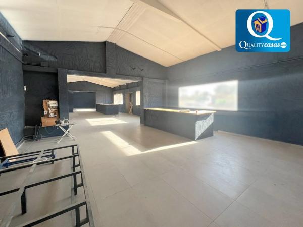 Nave en Haygon - Universidad photo 2