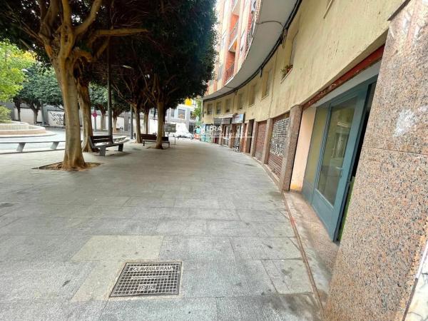 Local en calle Doctor Fleming photo 4