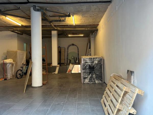 Local en calle Madrid, 18 photo 4