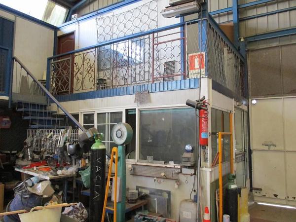 Nave en Alcalde Felipe Mallol photo 1