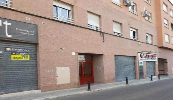 Local o nave en calle Anselm Aracil photo 1