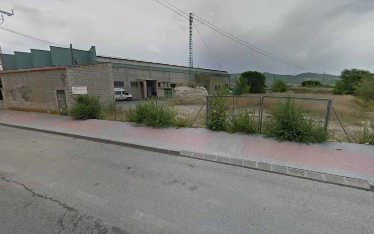 Properties for sale and rent in Spain photo 1
