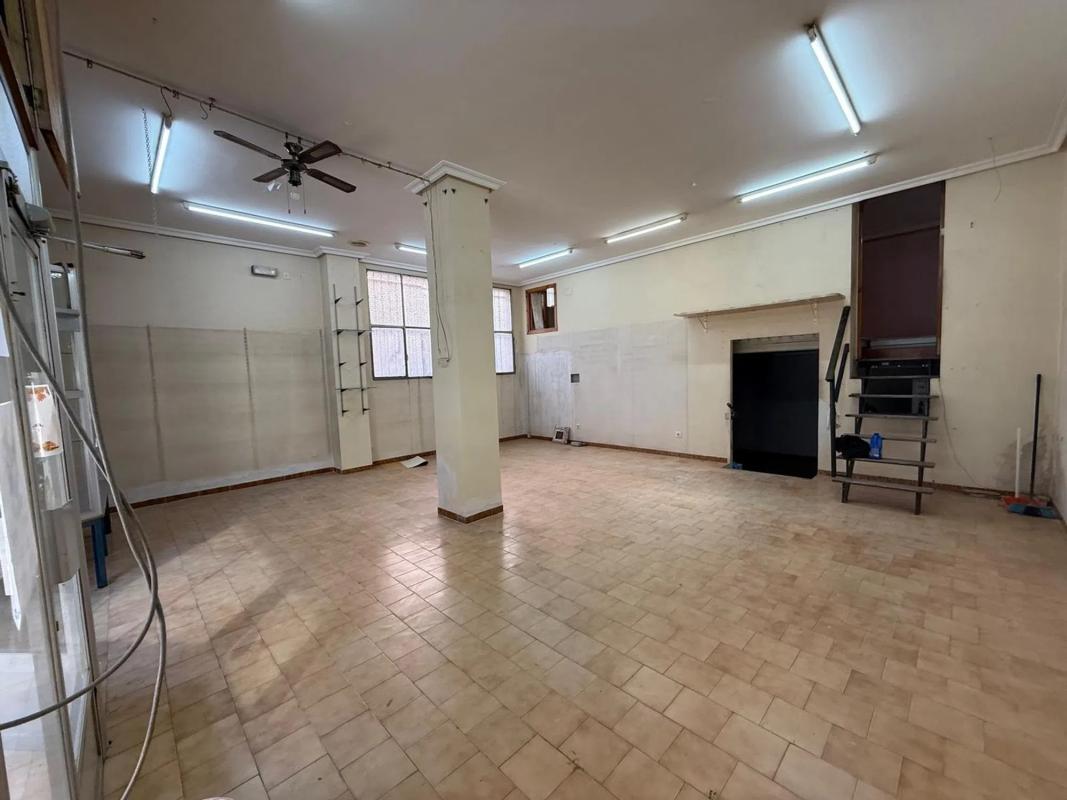 Properties for sale and rent in Spain photo 3
