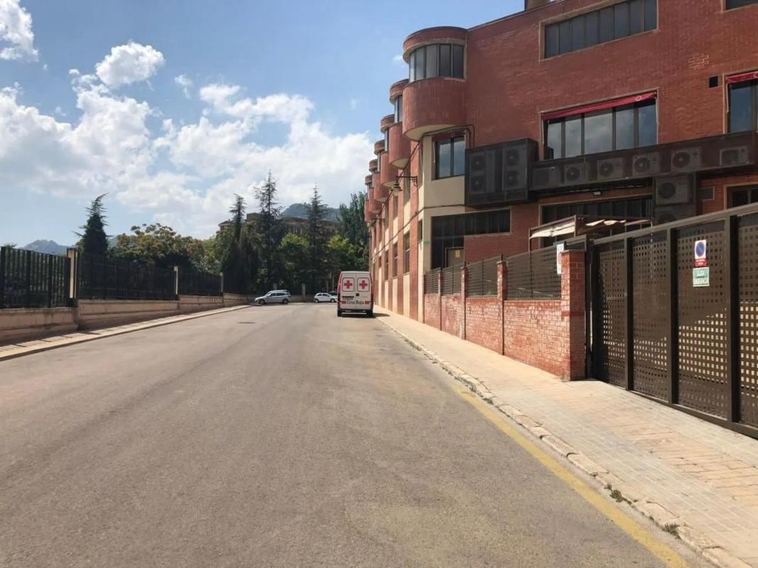Properties for sale and rent in Spain photo 4