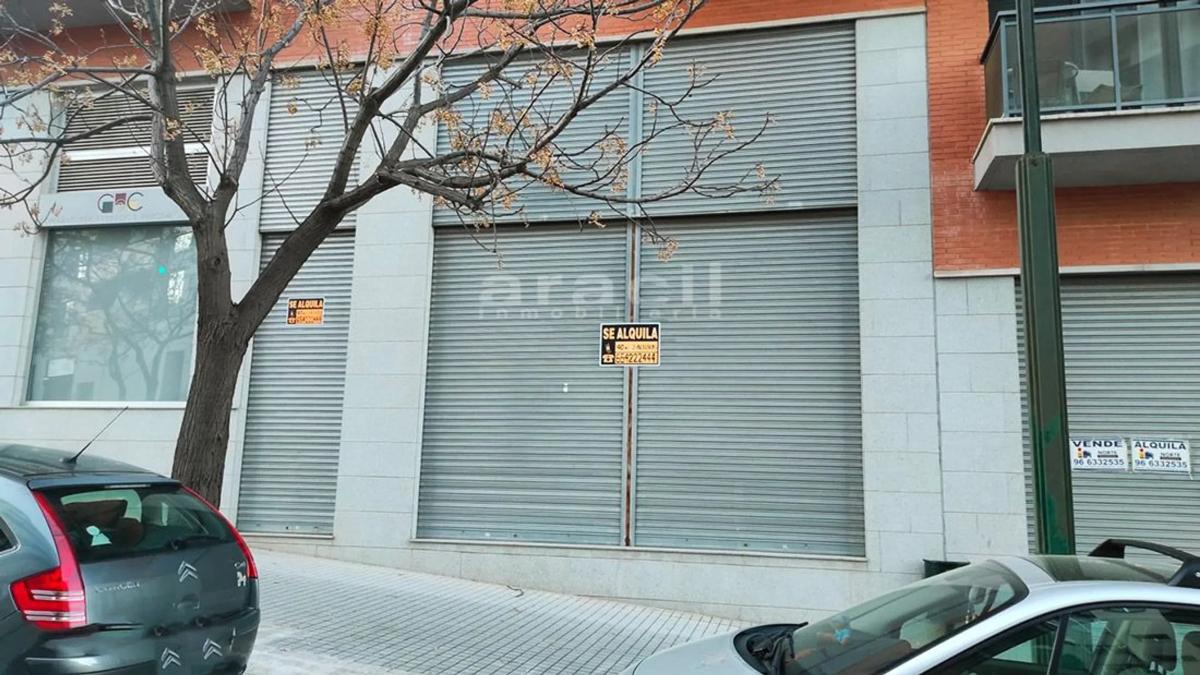 Properties for sale and rent in Spain photo 3