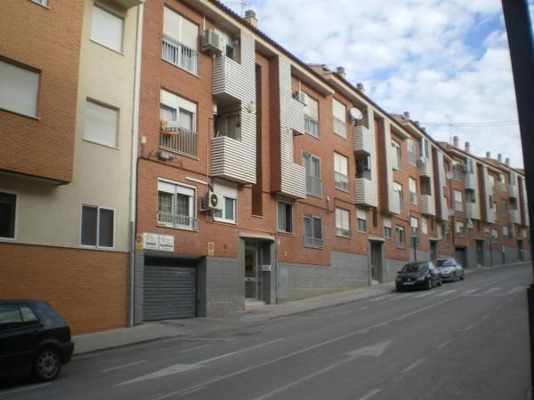 Local en calle Penàguila photo