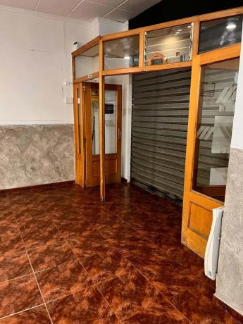Local en calle Jaume Roig photo 4