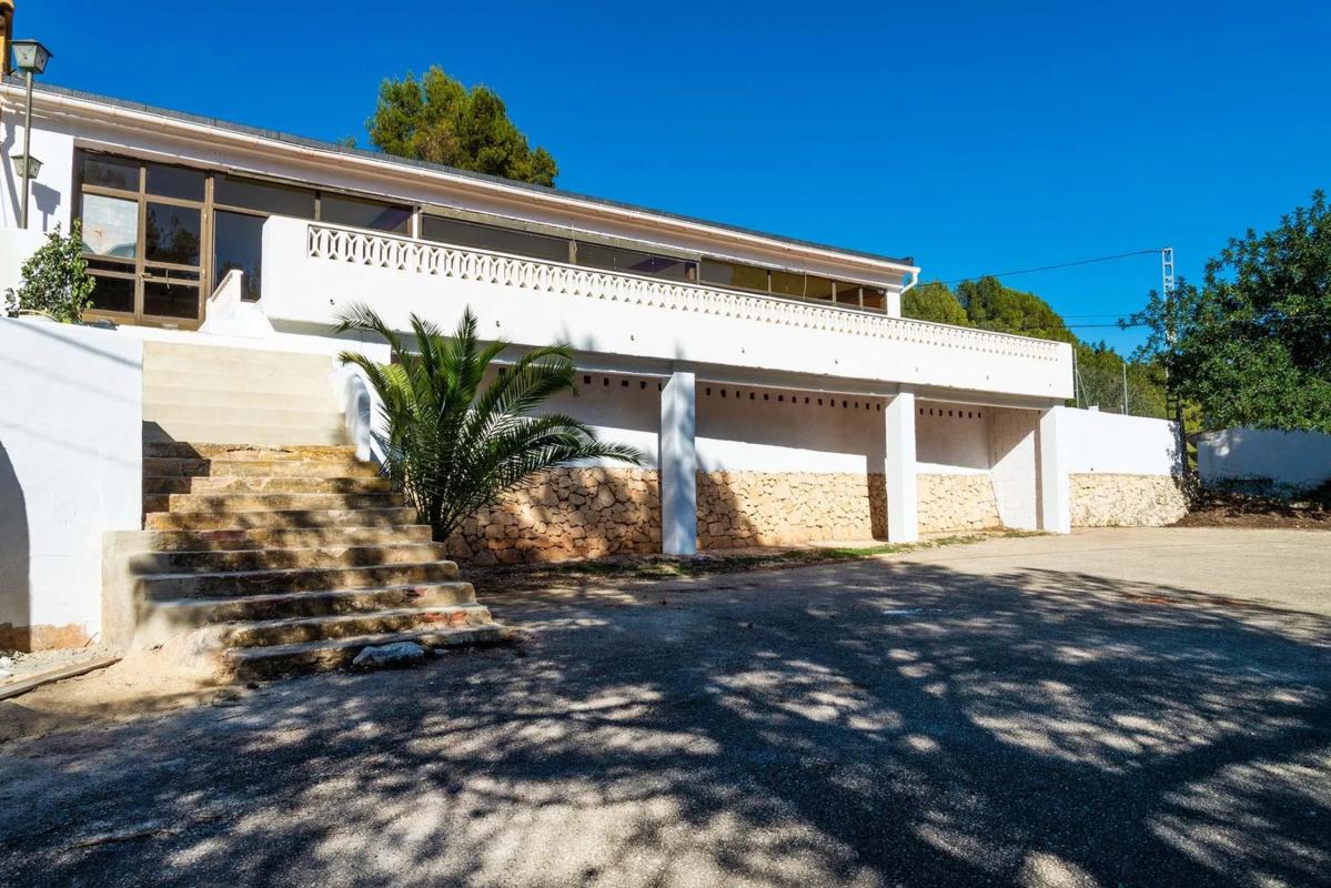Propiedades en venta y alquiler en España photo 1