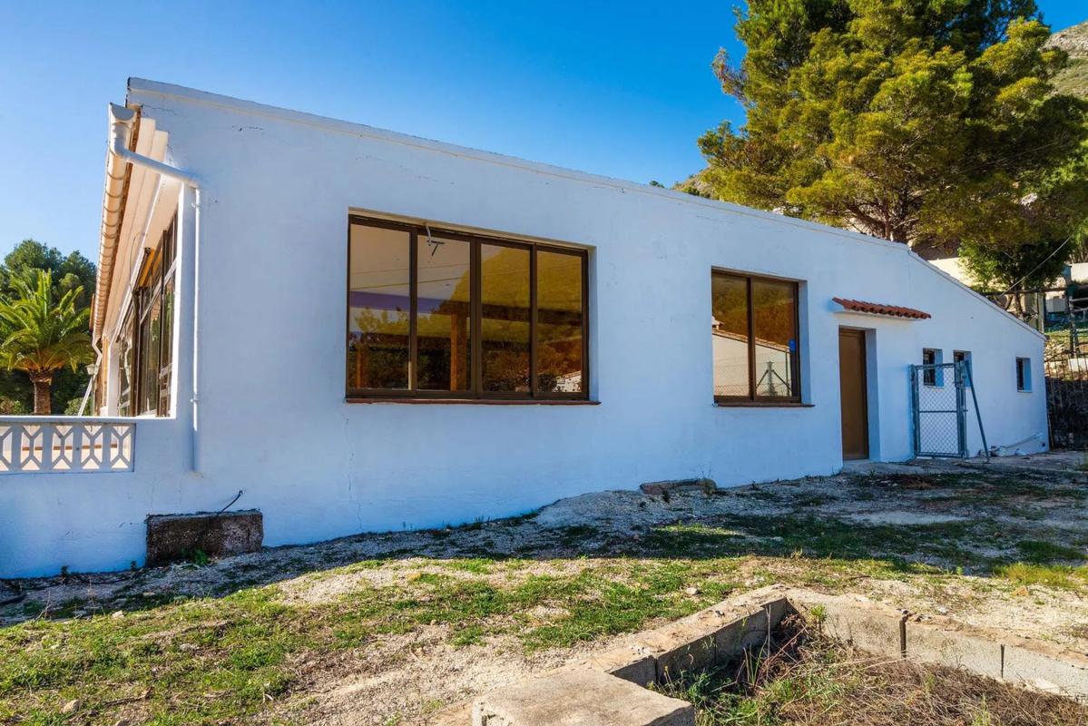 Propiedades en venta y alquiler en España photo 2