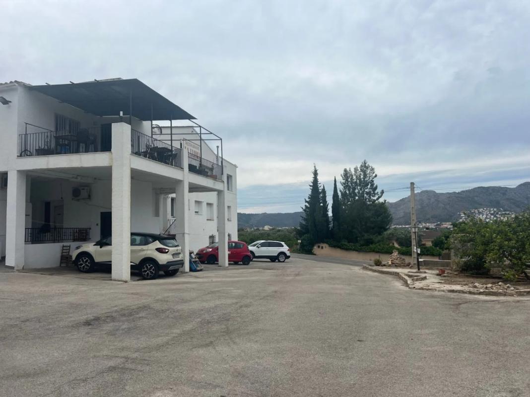 Propiedades en venta y alquiler en España photo 2