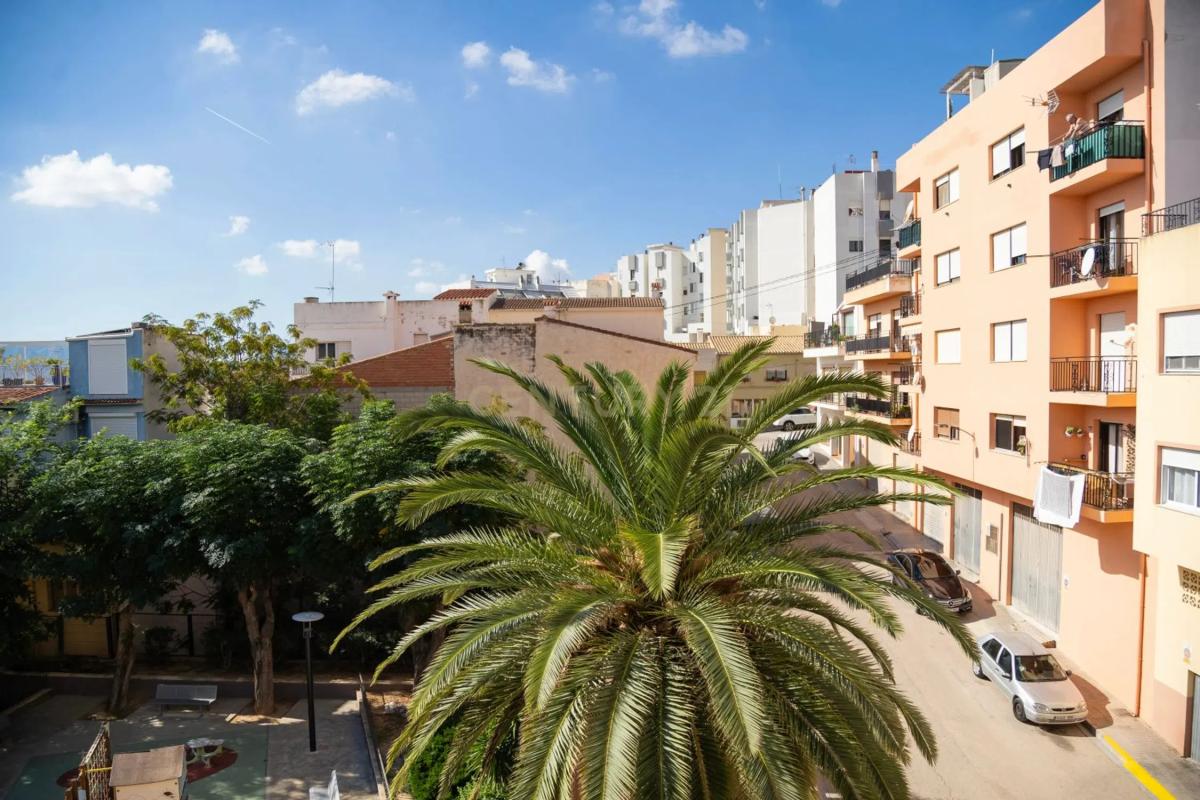 Propiedades en venta y alquiler en España photo 4