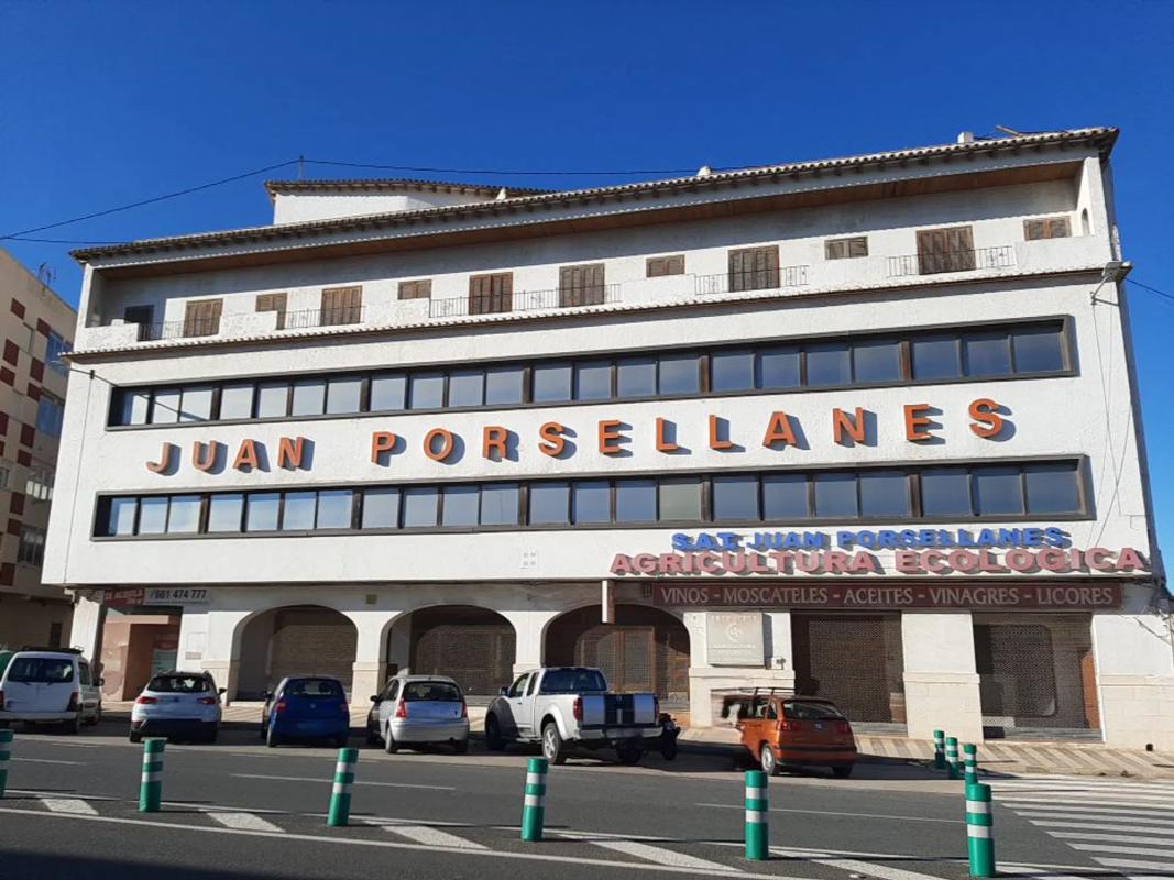 Propiedades en venta y alquiler en España photo 2