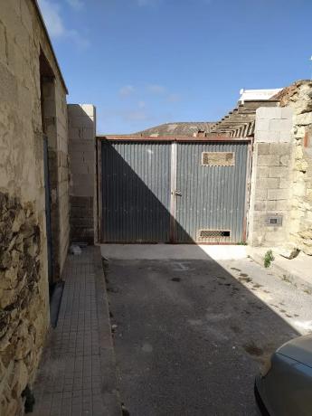 Nave en calle del Grau, 28 photo 1