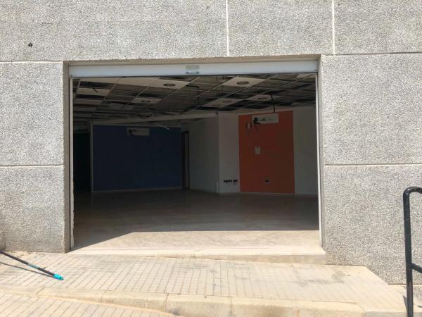 Local en calle Benidoleig, 18 photo 3