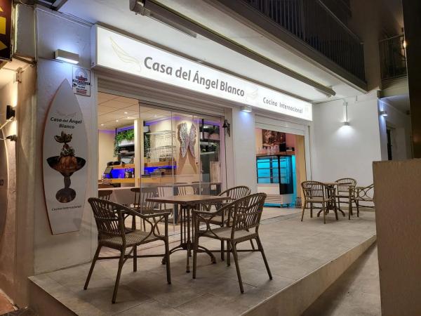 Local en avenida Juan Carlos i photo 4