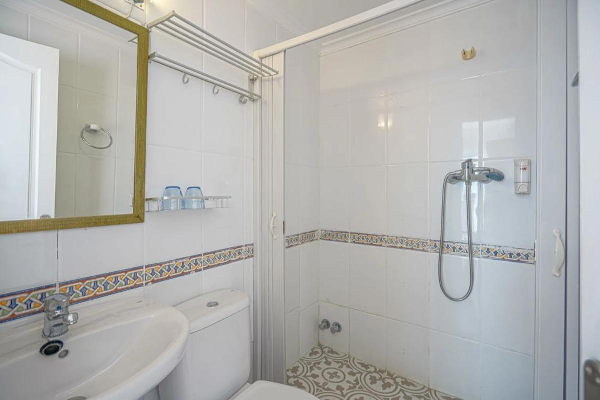 Propiedades en venta y alquiler en España photo 2