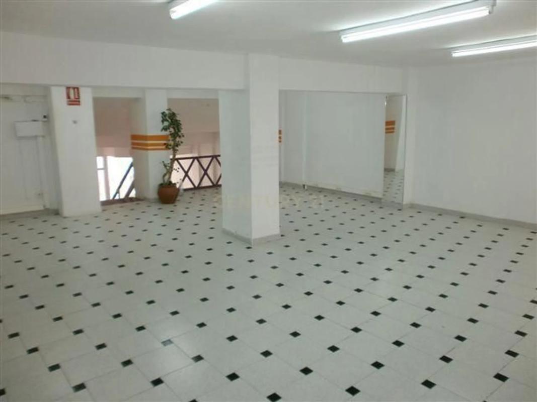 Недвижимость на продажу и в аренду в Испании photo 4