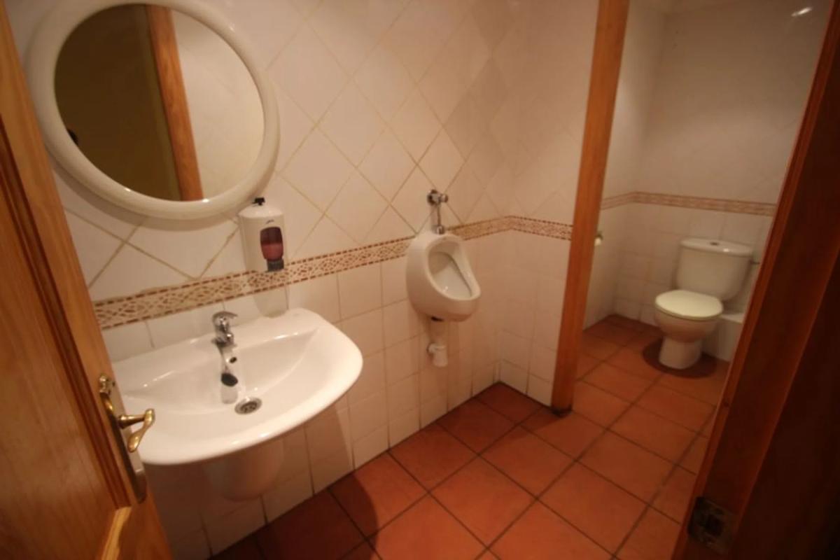Properties for sale and rent in Spain photo 2