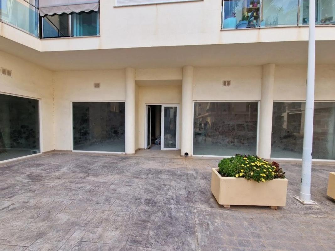 Properties for sale and rent in Spain photo 4