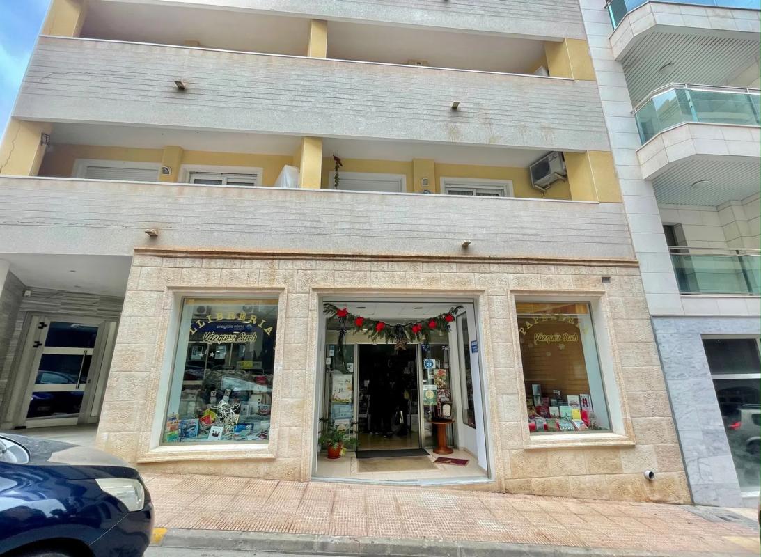 Properties for sale and rent in Spain photo 2