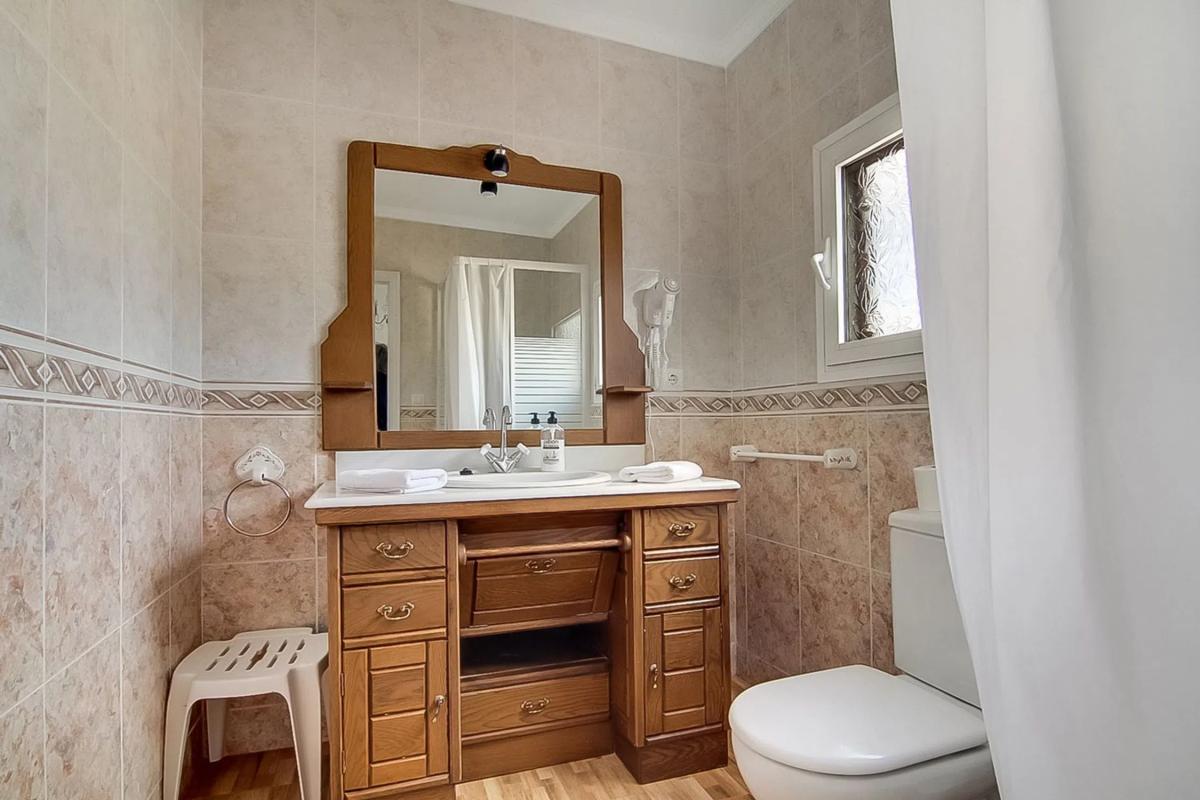 Properties for sale and rent in Spain photo 2