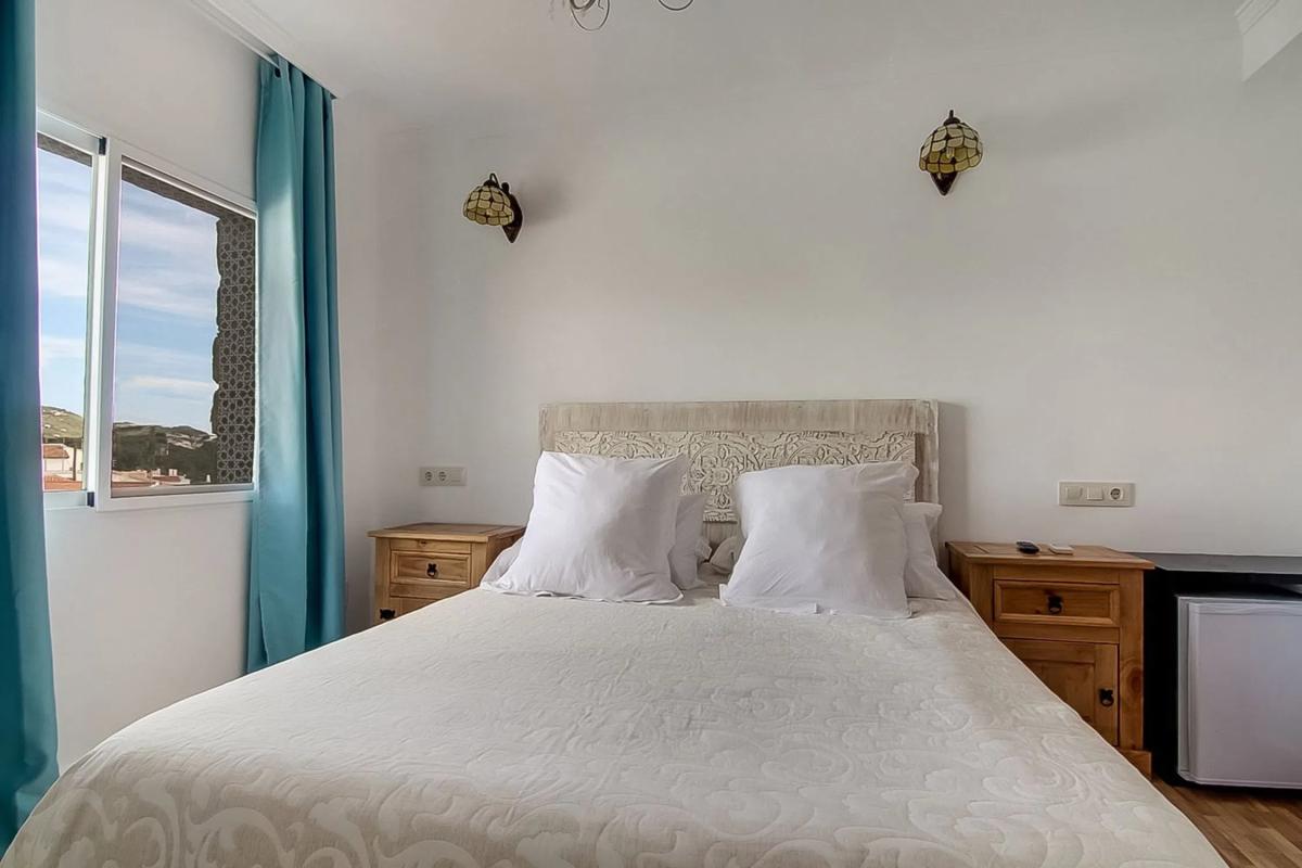 Properties for sale and rent in Spain photo 5
