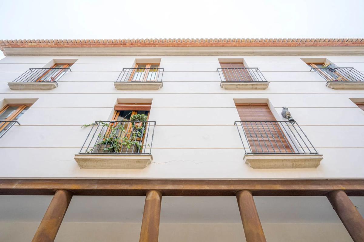 Properties for sale and rent in Spain photo 5