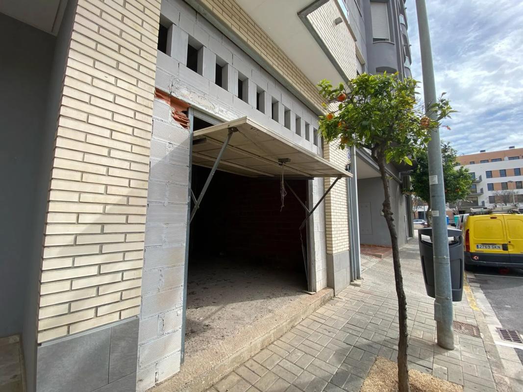 Properties for sale and rent in Spain photo 3