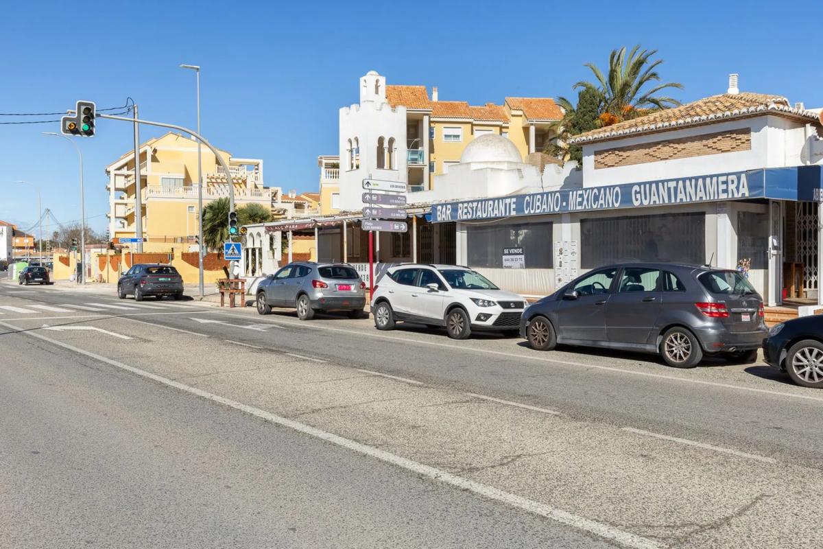 Properties for sale and rent in Spain photo 2