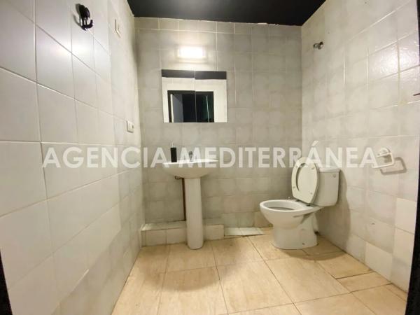 Local en calle Mestre Serrano photo 1