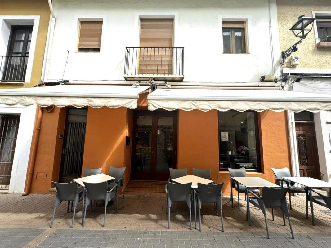 Properties for sale and rent in Spain photo 2