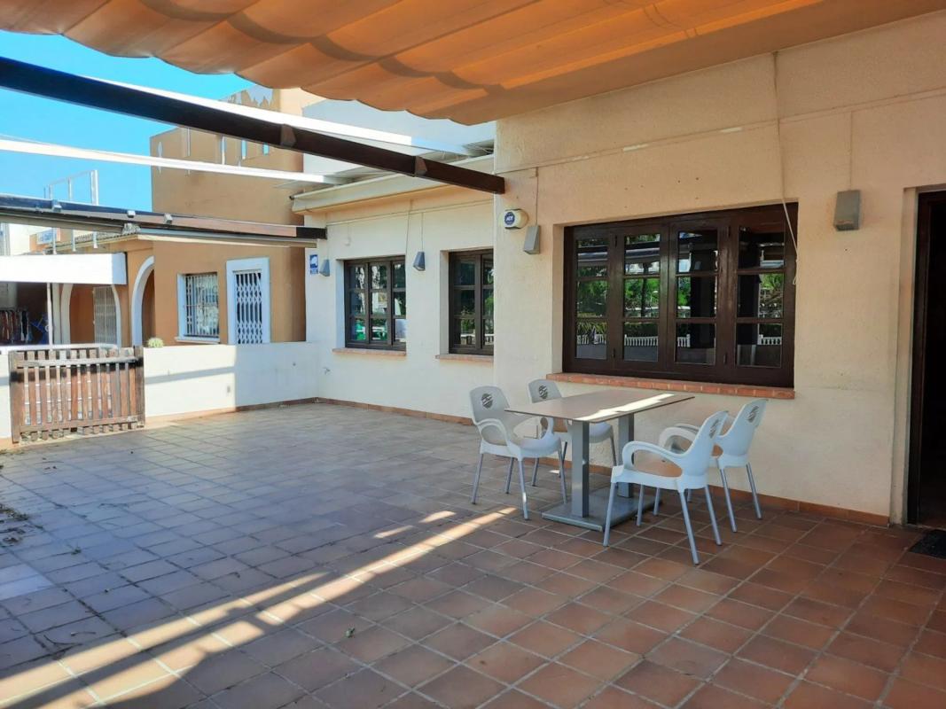 Properties for sale and rent in Spain photo 4