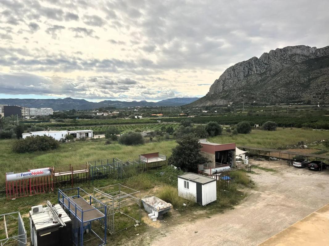 Propiedades en venta y alquiler en España photo 2
