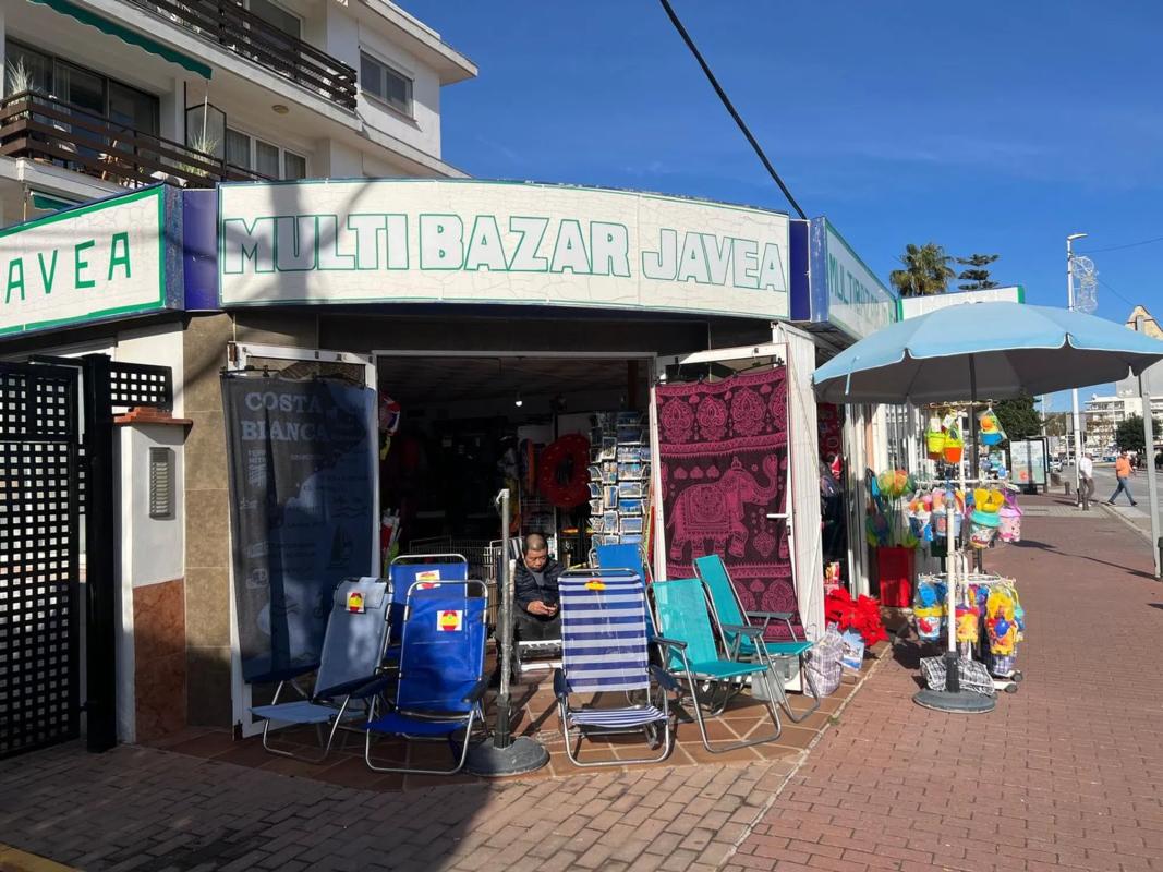 Propiedades en venta y alquiler en España photo 2