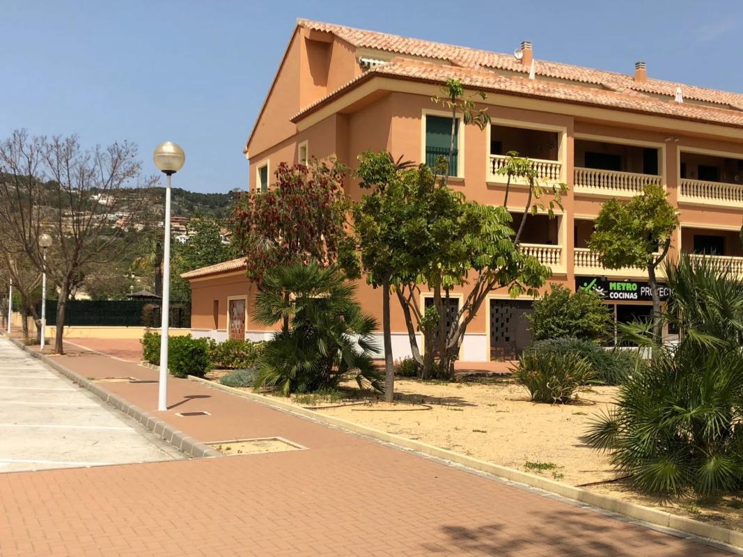 Properties for sale and rent in Spain photo 5