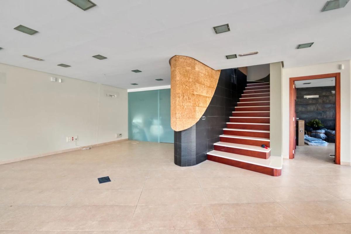 Properties for sale and rent in Spain photo 4