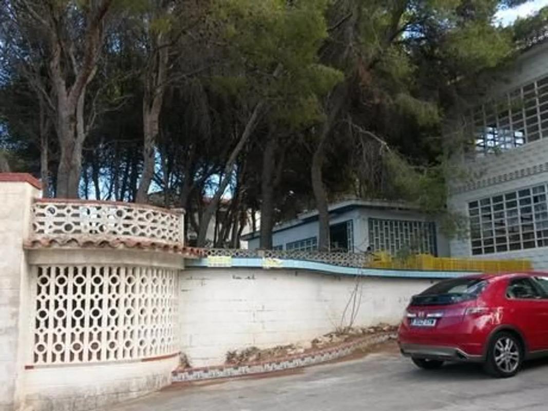 Properties for sale and rent in Spain photo 4