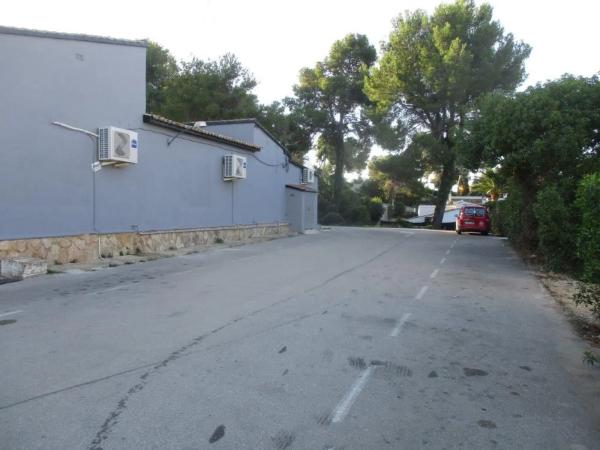 Local en calle Móstoles thumbnail 1