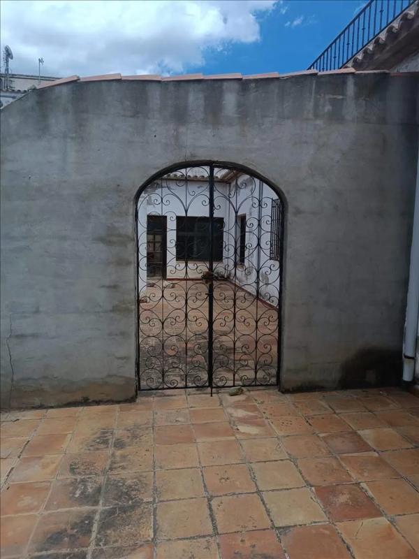 Propiedades en venta y alquiler en España photo 4