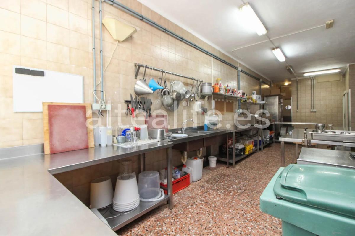 Недвижимость на продажу и в аренду в Испании photo 1