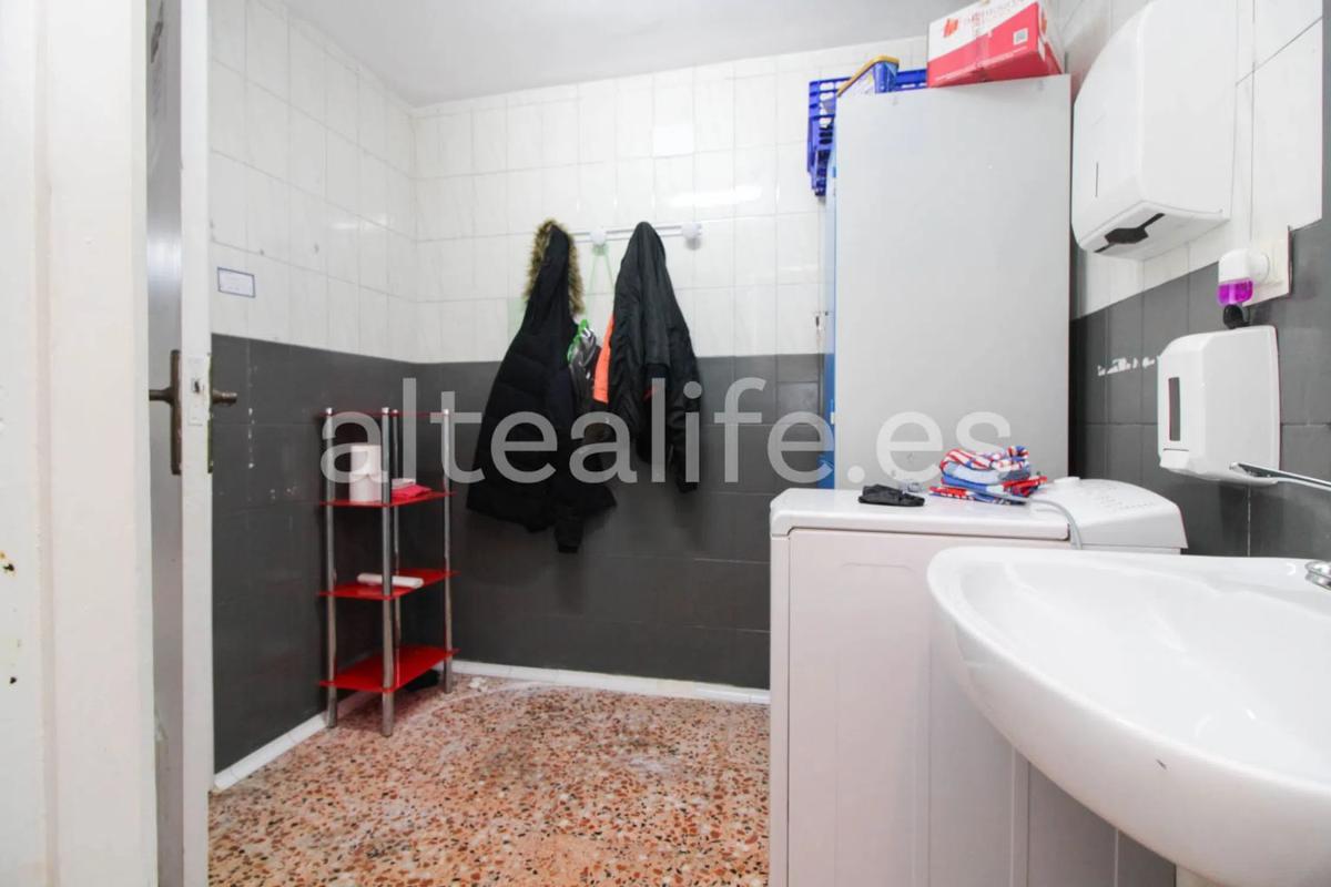 Недвижимость на продажу и в аренду в Испании photo 4