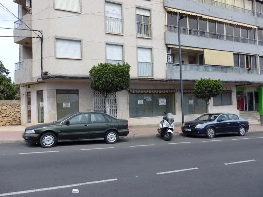 Properties for sale and rent in Spain photo 4