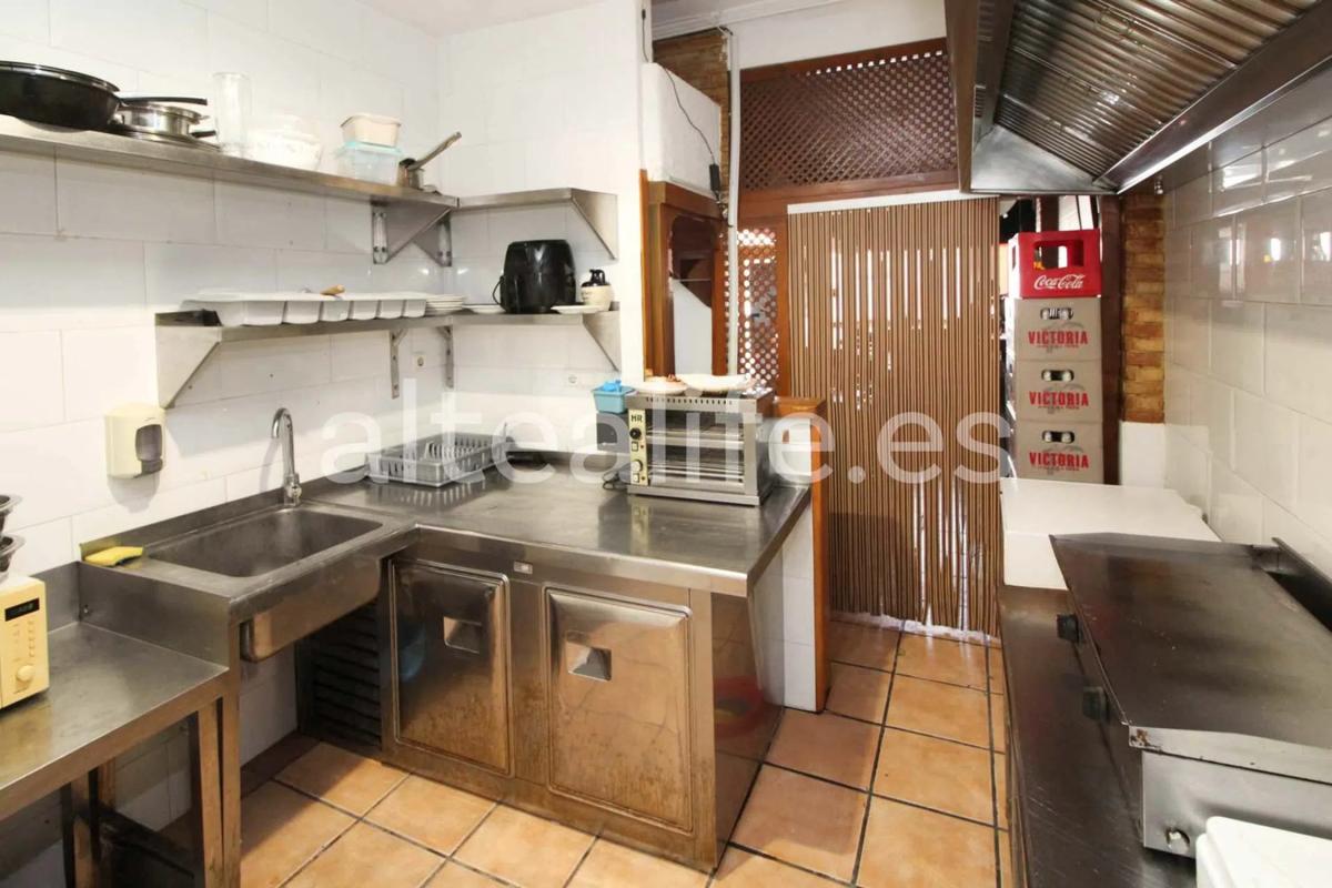 Properties for sale and rent in Spain photo 2
