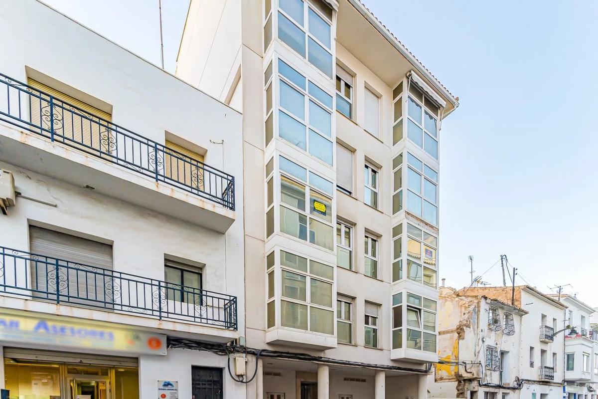 Properties for sale and rent in Spain photo 5