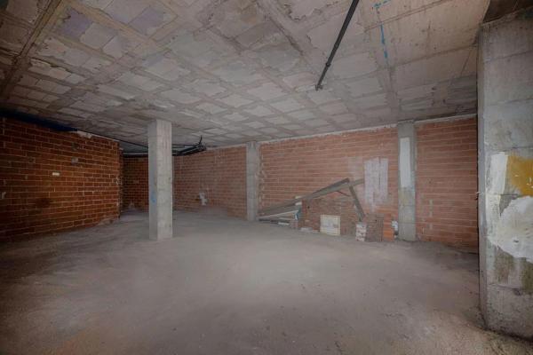 Local o nave en calle la Mar photo 2