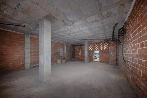 Local o nave en calle la Mar photo 3