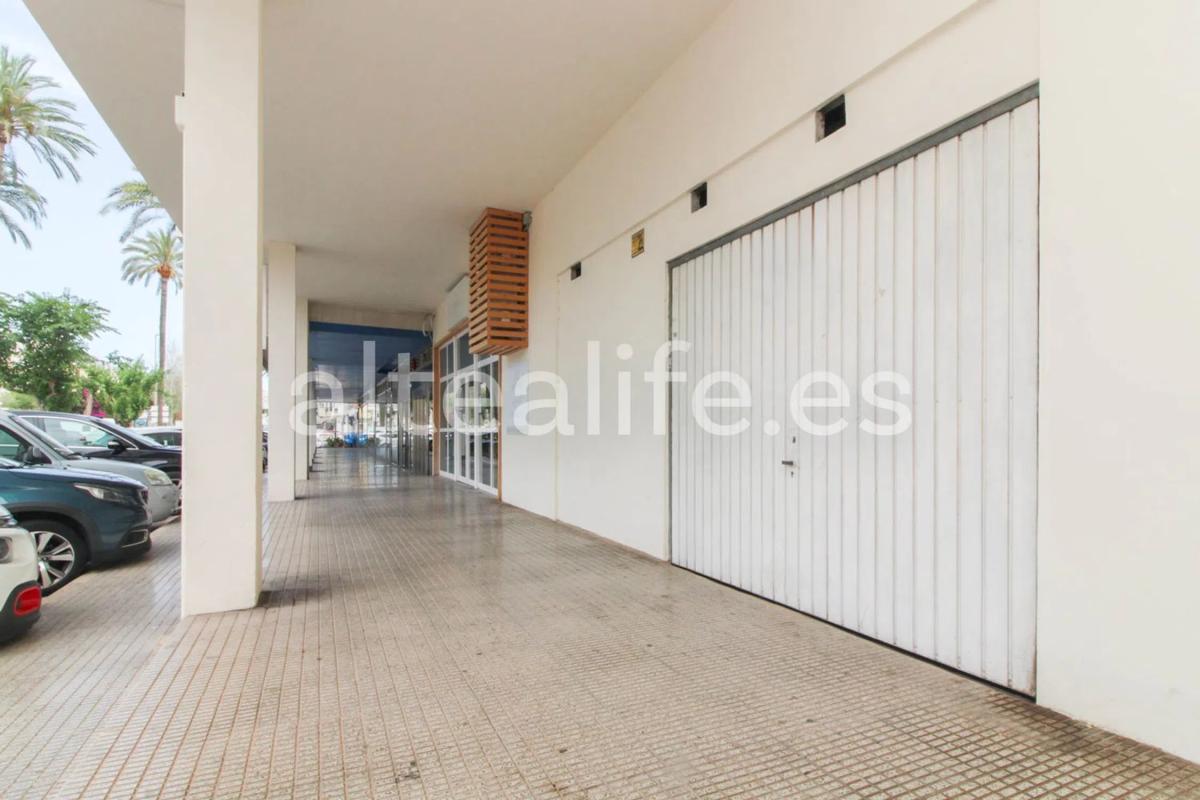Properties for sale and rent in Spain photo 4