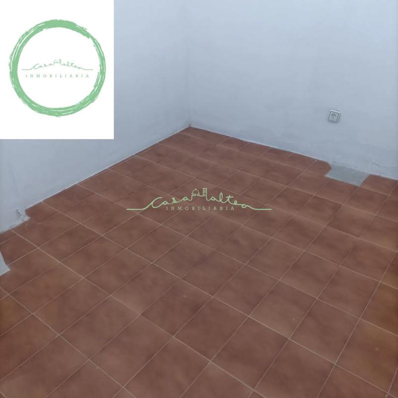 Properties for sale and rent in Spain photo 3