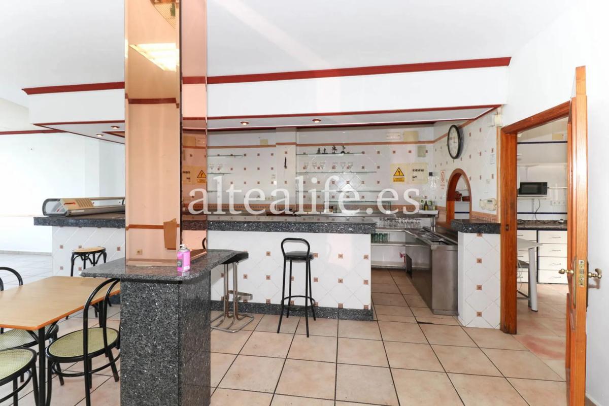 Properties for sale and rent in Spain photo 4